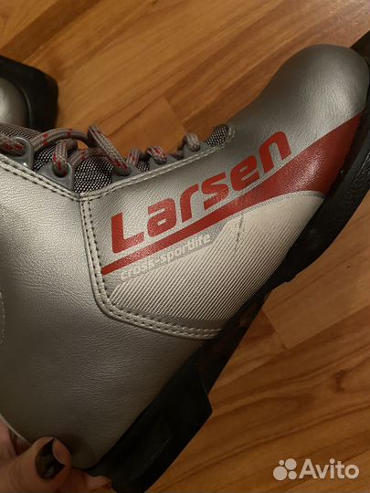 Лыжные ботинки