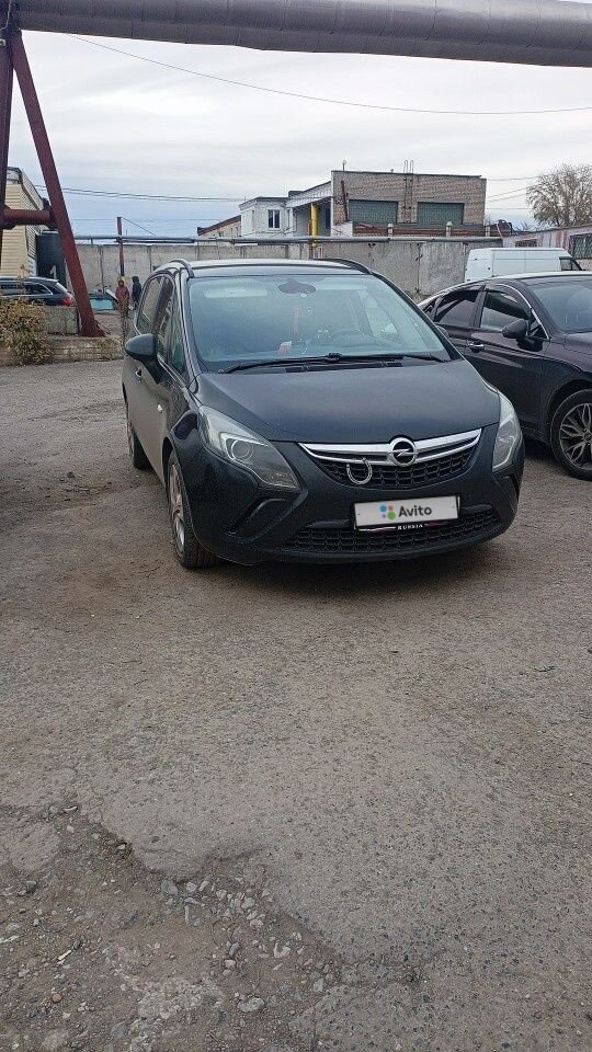Opel Zafira: фото владельца
