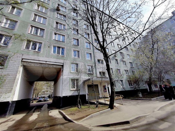 Квартира-студия, 11 м², 1/9 эт.