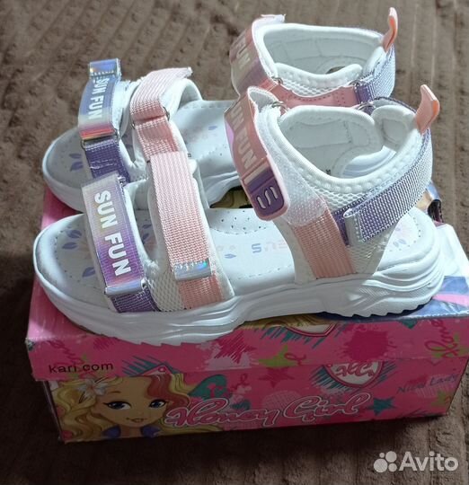 Сандалии для девочки. Размер 30