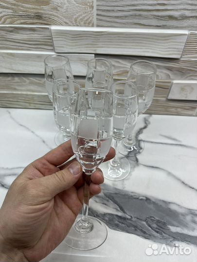 Хрустальные бокалы