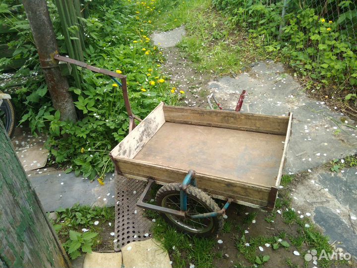 Прицеп велосипедный