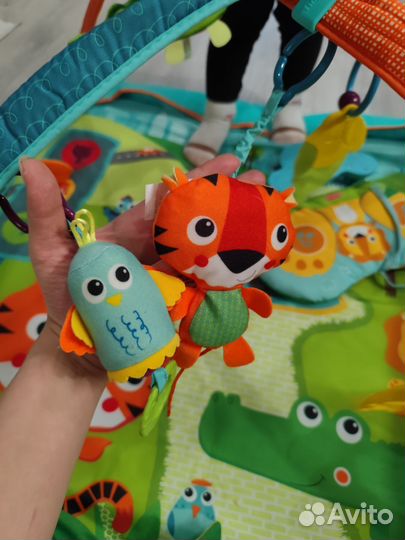 Развивающий коврик tiny love