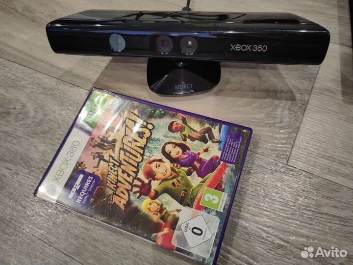Xbox 360 Slim (2011 ) с кинектом