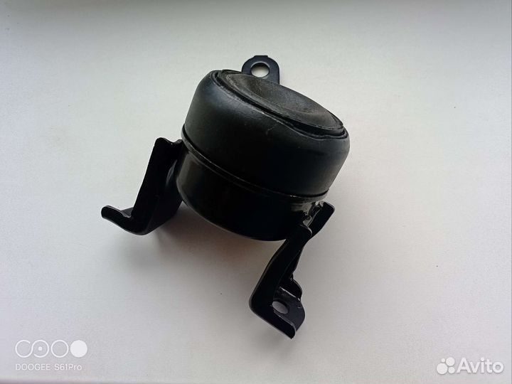 Подушка двигателя правая для Toyota RAV-4 2