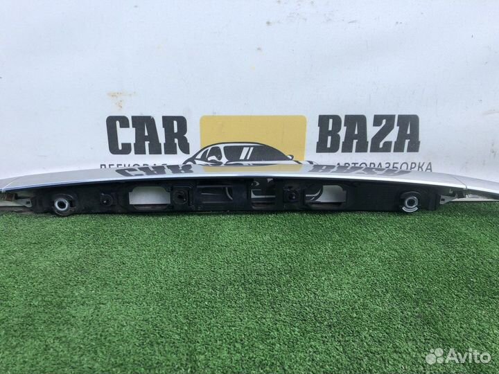 Накладка крышки багажника Mazda 6