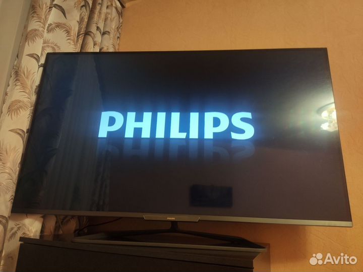 Телевизор Philips 3D SMART tv 55