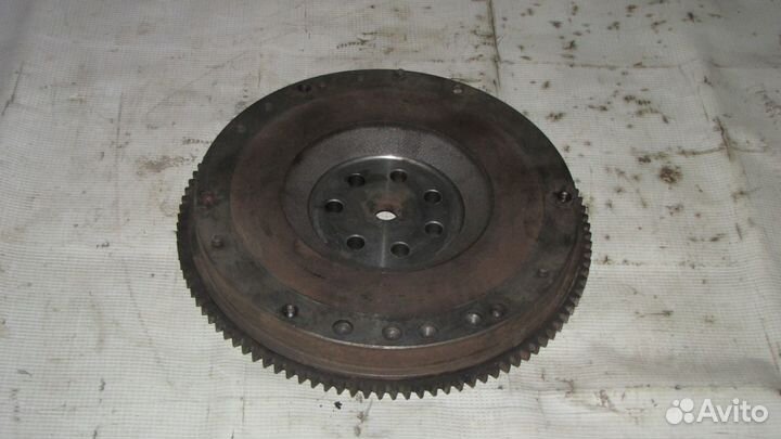 Маховик Митсубиси Каризма