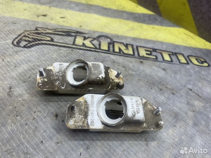 Фонарь подсветки номера Lancer Лансер 10 Паджеро 3