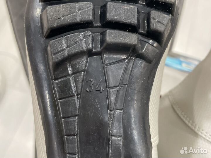 Лыжные ботинки