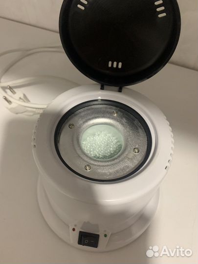 Стерилизатор для маникюрных инструментов