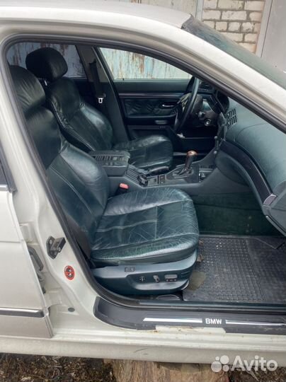 Разбор бмв е39 е46