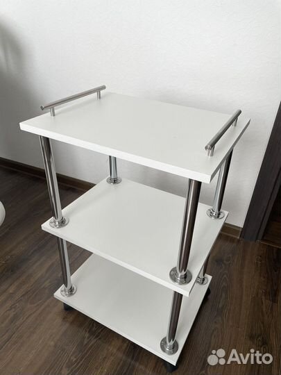 Комплект педикюрный (кресло, этажерка, стул)