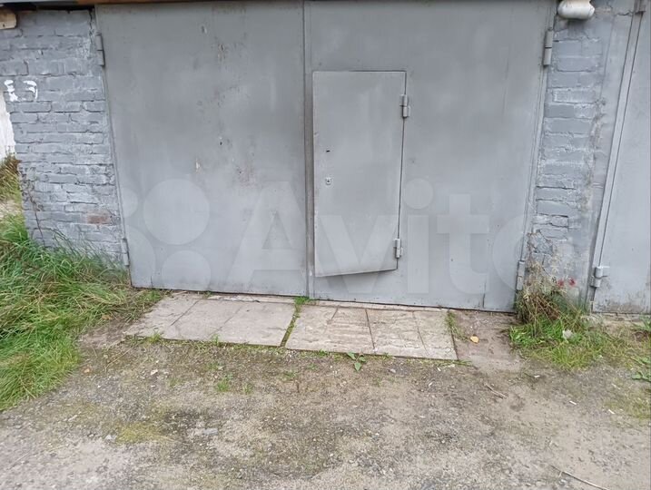 Гараж, > 30 м²