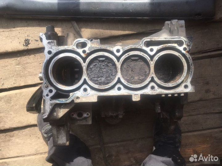 Блок цилиндров Mitsubishi Lancer