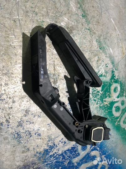 Педаль газа Mercedes-Benz E-Class W211