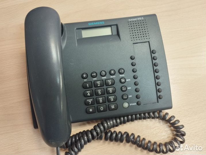 Телефон проводной Siemens Euroset 815s (черный)