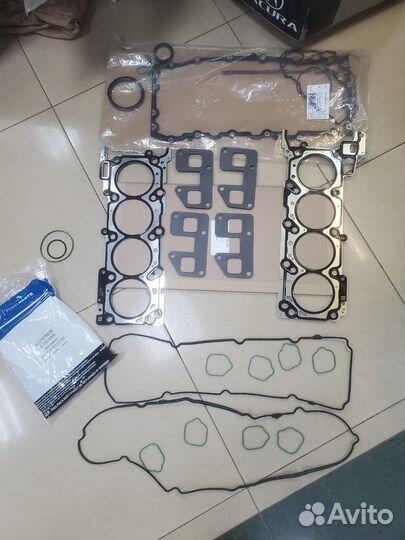 Полный комплект прокладок Ford F-150 Raptor 6.2L