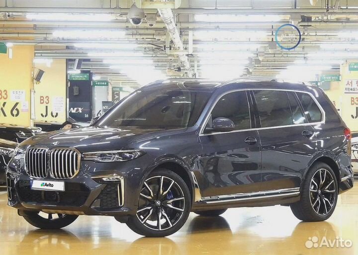 BMW X7 3.0 AT, 2022, 12 000 км