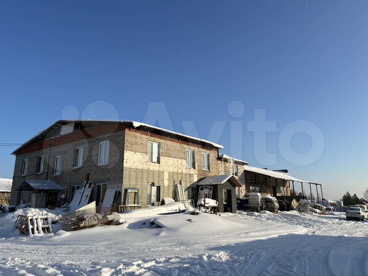 Склад, 740 м²