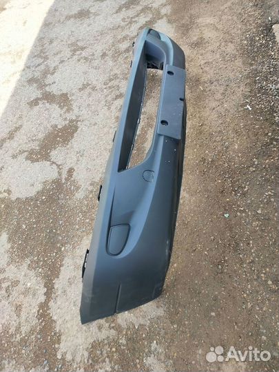 Бампер передний sprinter 06-13 BZ04053BAN