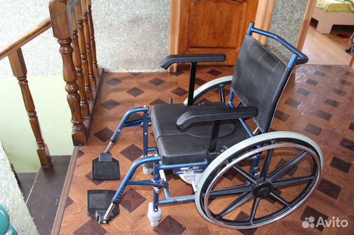 Санитарная коляска складная Ortonika TU 89