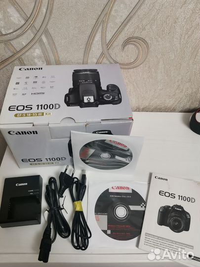 Зеркальный фотоаппарат canon eos 1100d с кофром