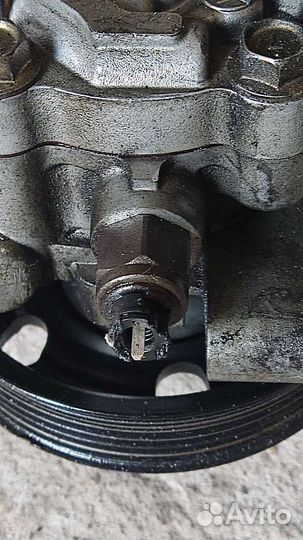 Насос гидроусилителя Mazda MPV