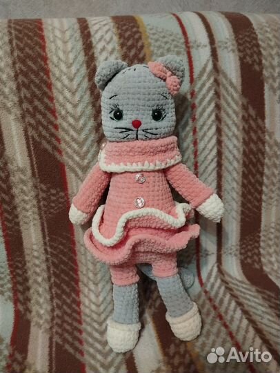 Плюшевая кошка ручная работа