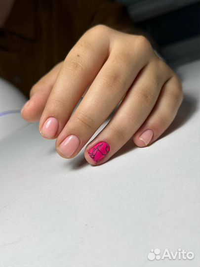 Маникюр на дому