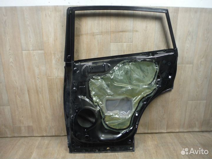 Дверь задняя правая №82 Toyota Rav 4 40 2015