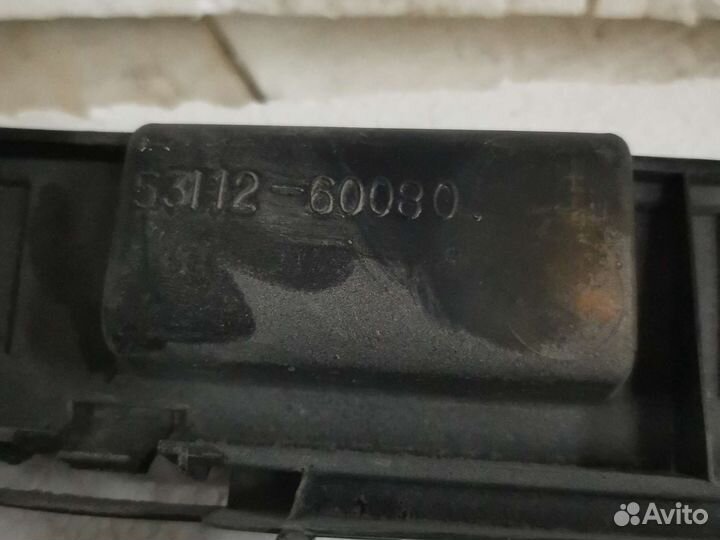 Решетка переднего бампера Lexus lx570