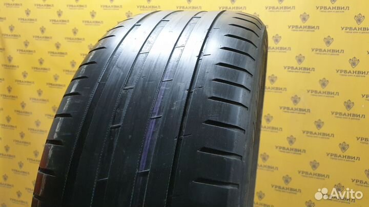 Nokian Tyres Hakka Black SUV 275/50 R20 113W