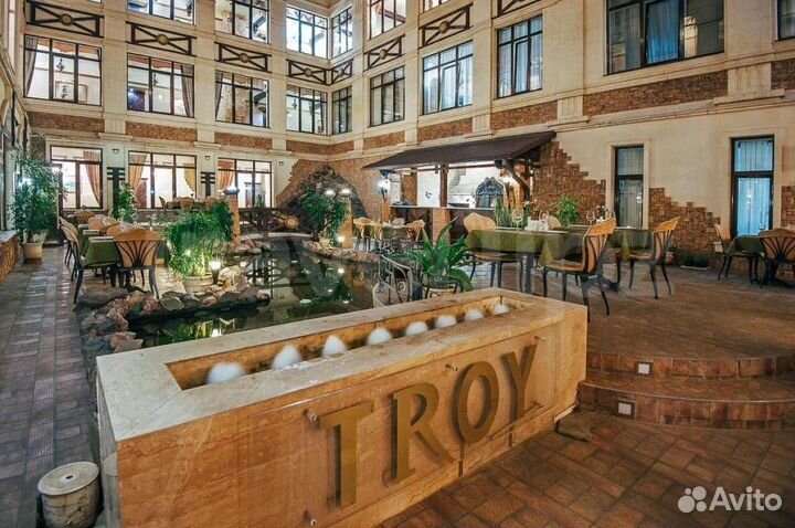 Бармен -официант