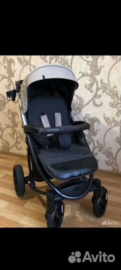 Прогулочная коляска bubago model one