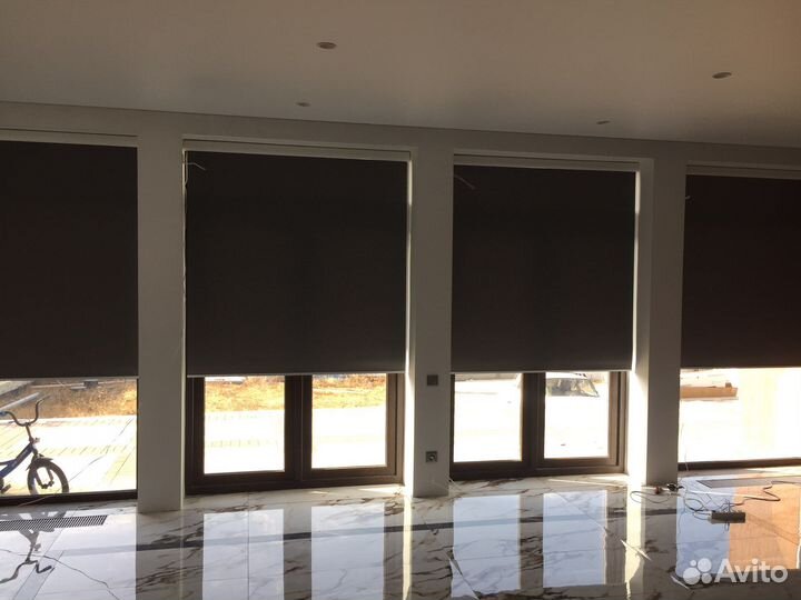 Установка жалюзи на окна