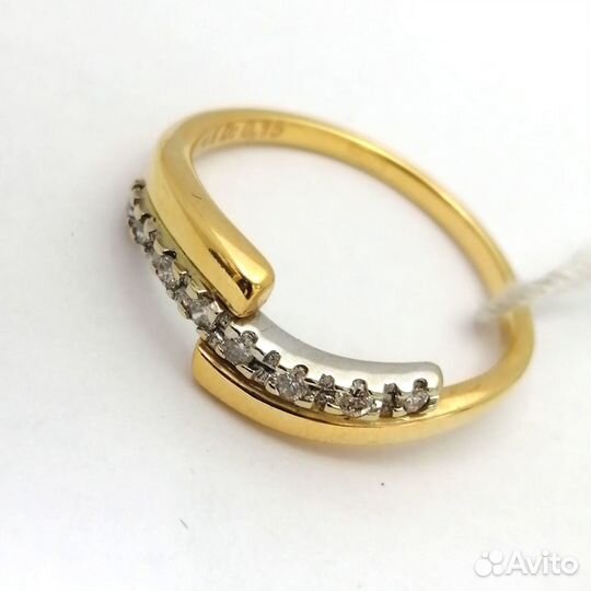 Кольцо / размер 17,5 / 3,20г / Золото585 / бриллиа