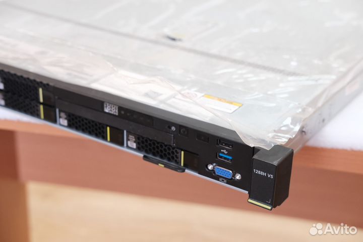 Сервер Huawei 1288H V5 8SFF Xeon Gold 6154 32GB