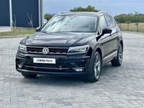 Volkswagen Tiguan 2.0 AMT, 2019, 149 000 км, с пробегом, цена 3 120 000 руб.