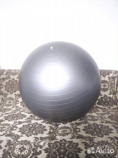 Мяч гимнастический