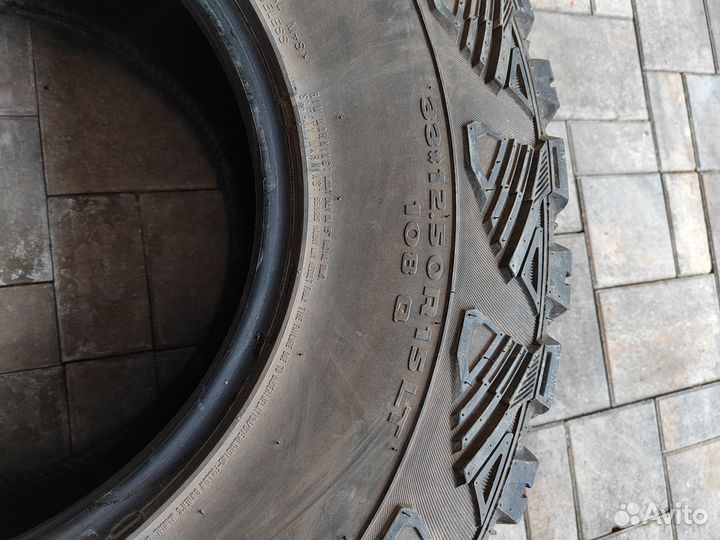 Kumho Road Venture M/T KL71 33/12.5 R15 108Q