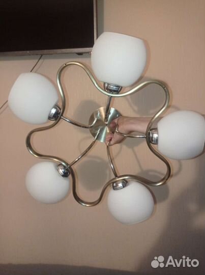 Люстра потолочная б/у