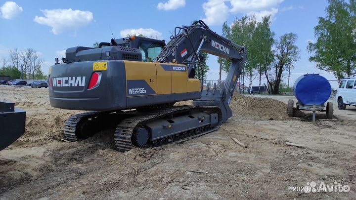 Гусеничный экскаватор Weichai Heavy WE225E2, 2023