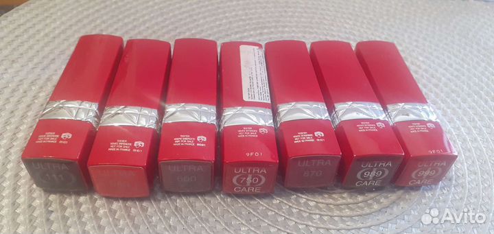 Губная помада Люкс в ассортименте