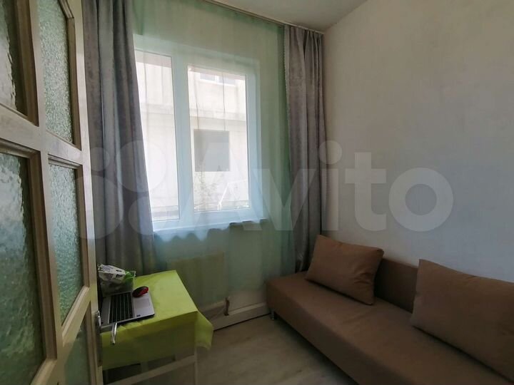 2-к. квартира, 33 м², 1/4 эт.