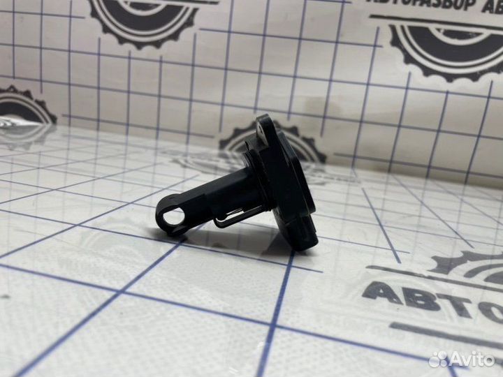 Датчик массового расхода воздуха Mazda Mazda3 BL