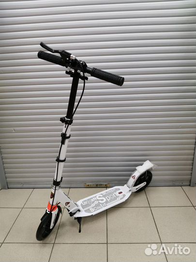 Самокат Scooter Urban, с тормозом, белый