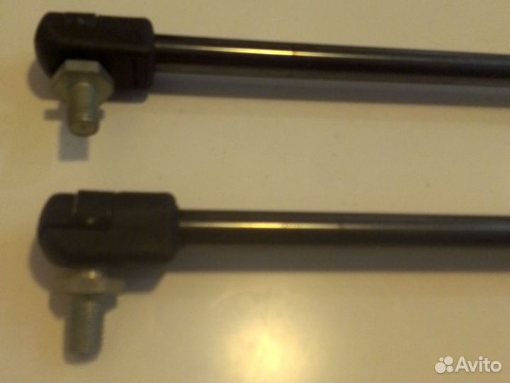 Амортизаторы багажника Ваз 2112