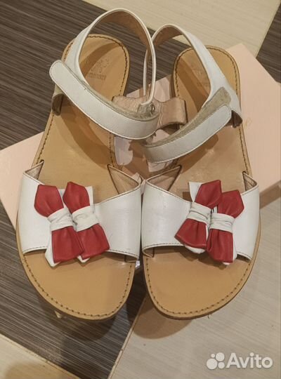 Сандалии для девочки 38 размер IL gufo