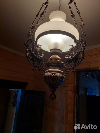 Лампа антикварная подвесная